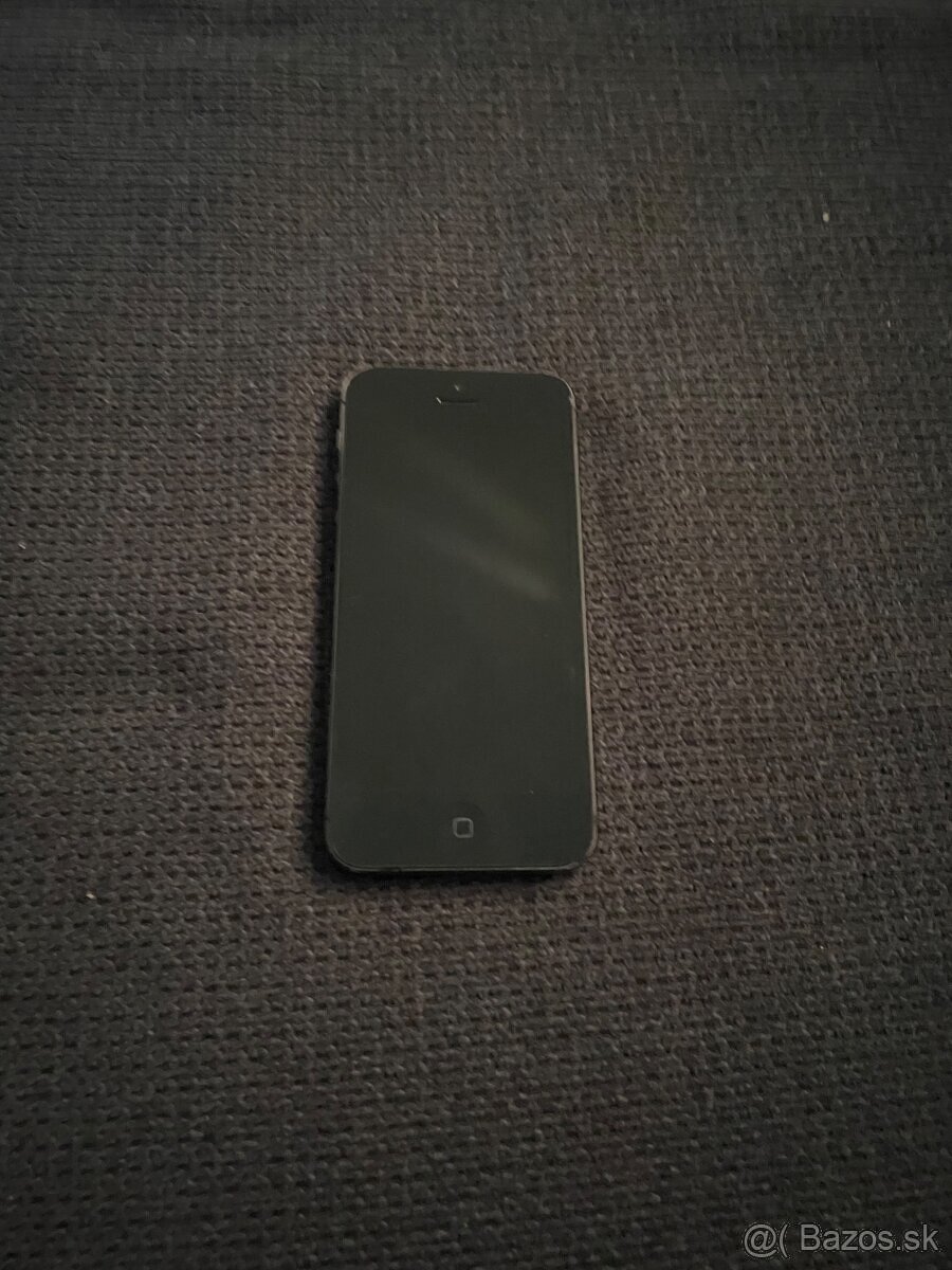 iPhone 5 12 gb black
