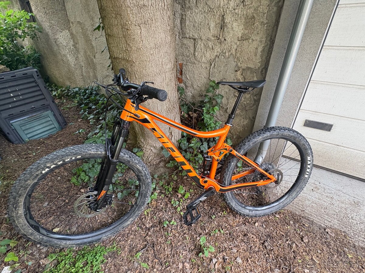 Giant Stance 1 2019