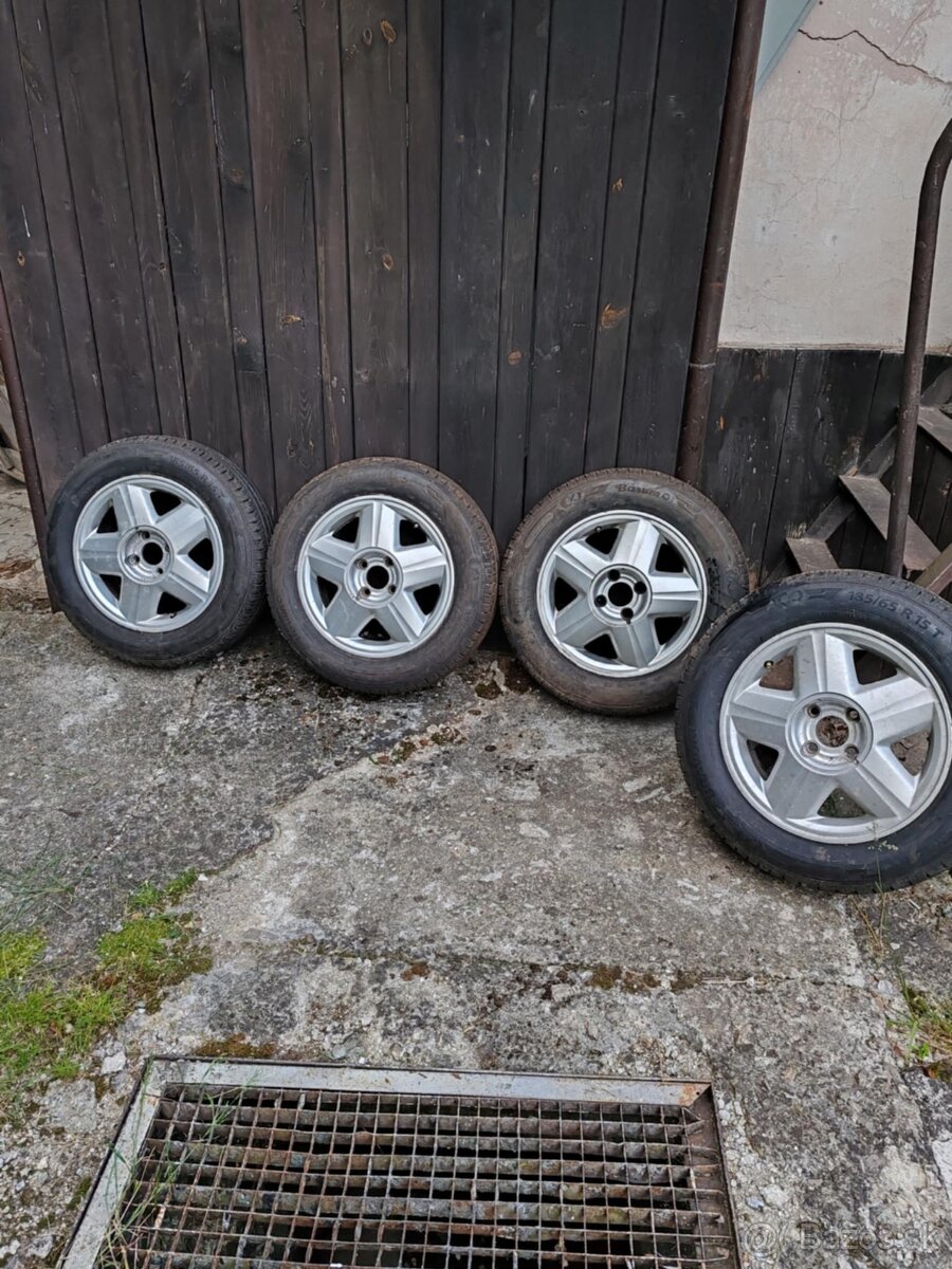 Predám elektróny s gumami