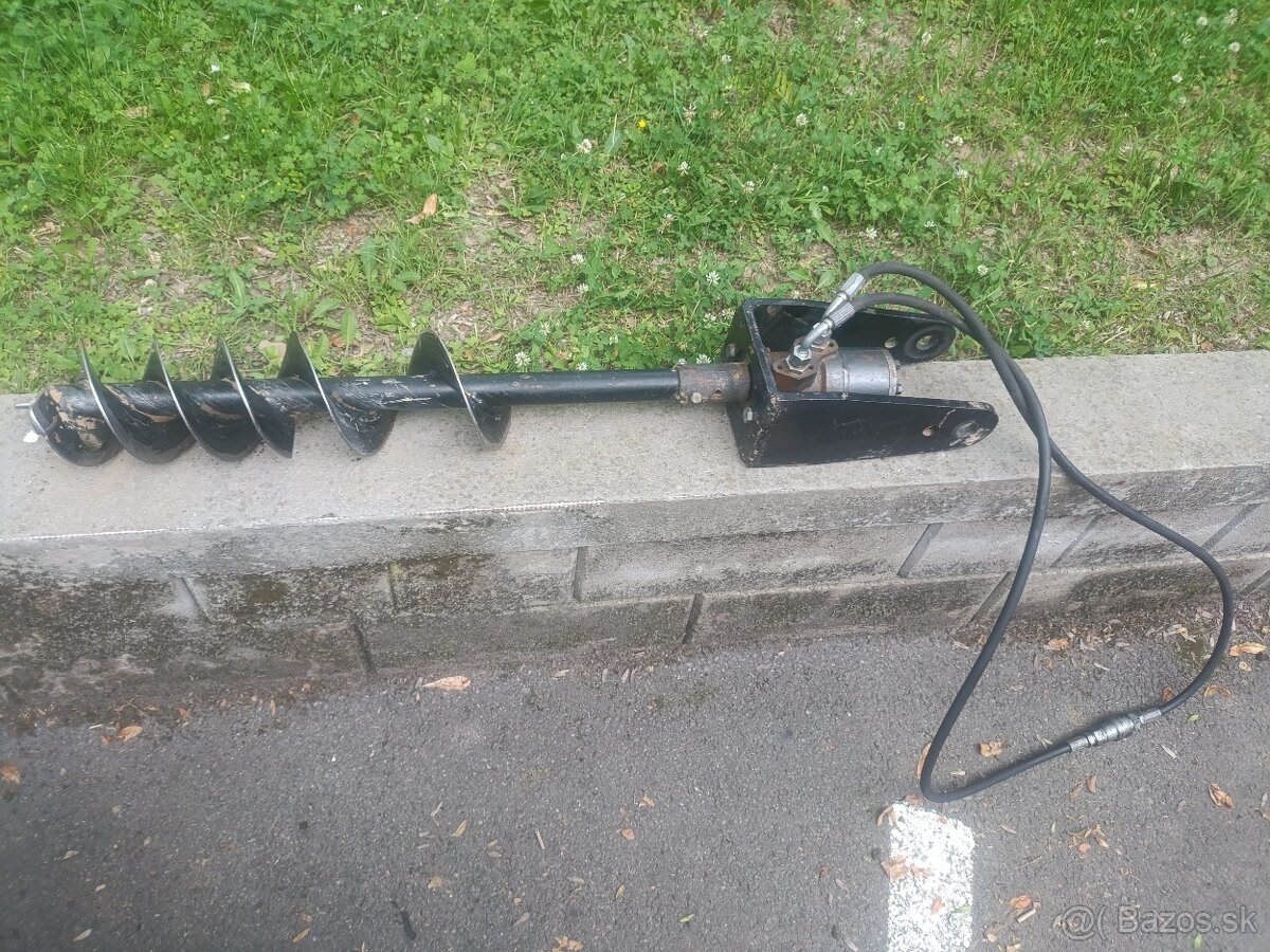 Predám zemný vrták minibager