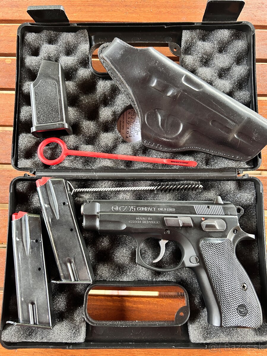 ČZ 75 compact