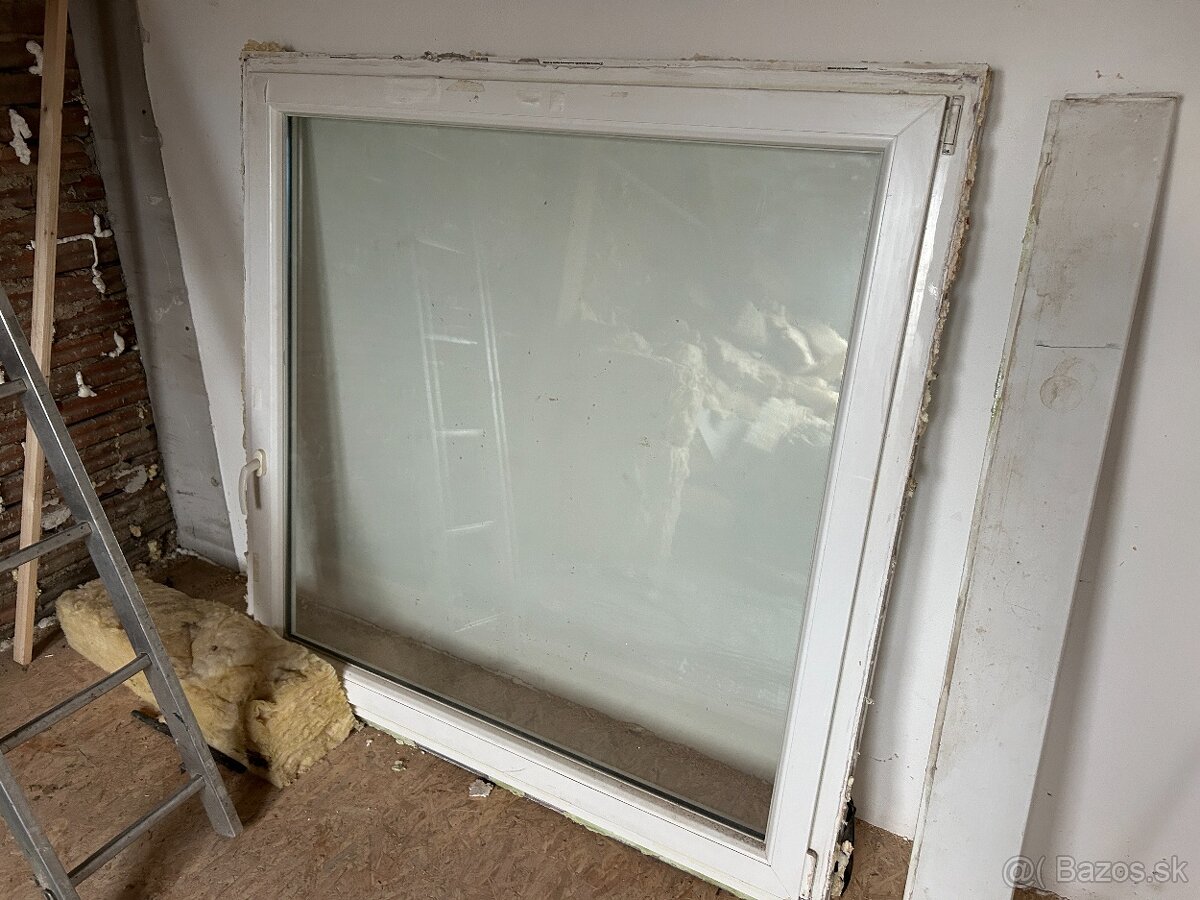 Plastové okno Slovaktual 1470 x 2070 mm