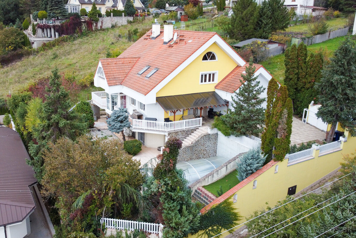 Na prenájom rodinný dom v Nitre - časť Zobor