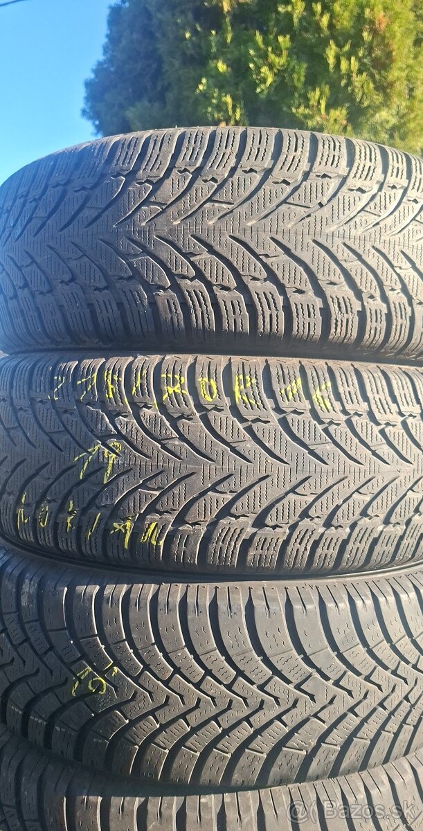 215/70R16 Nokian
