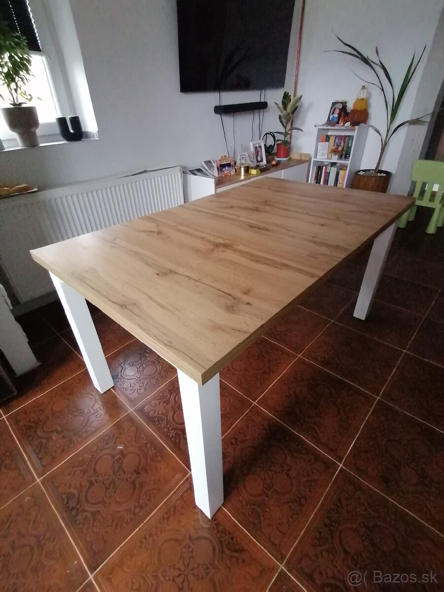 Jedálenský stôl MARKSKEL 90x150/193 biela/divoký prírod. dub