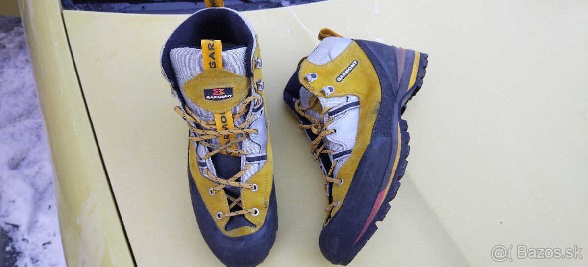 Turisticka obuv Garmont.
