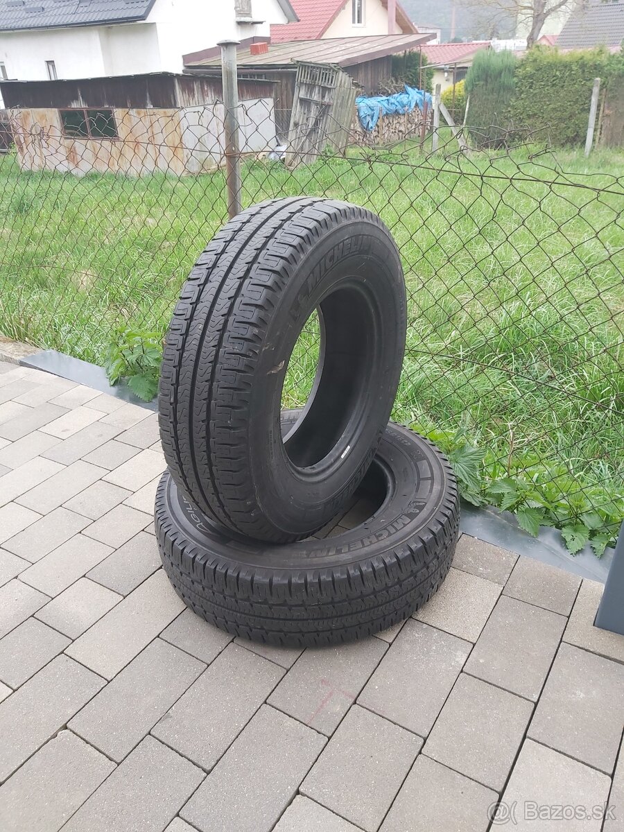 Predám celoročné pneu Michelin Agilis camping 225/75 R16