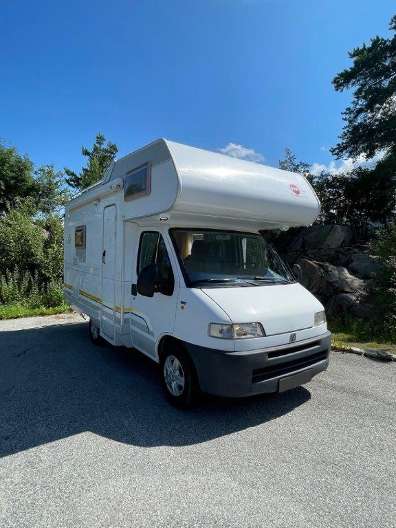 Autokaravan Fiat Bürstner obytný automobil