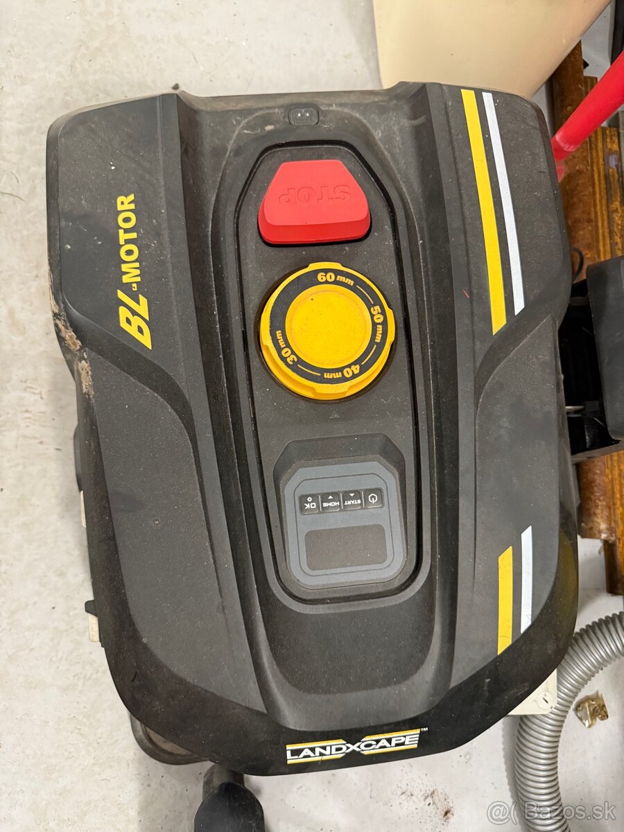 Roboticka kosacka