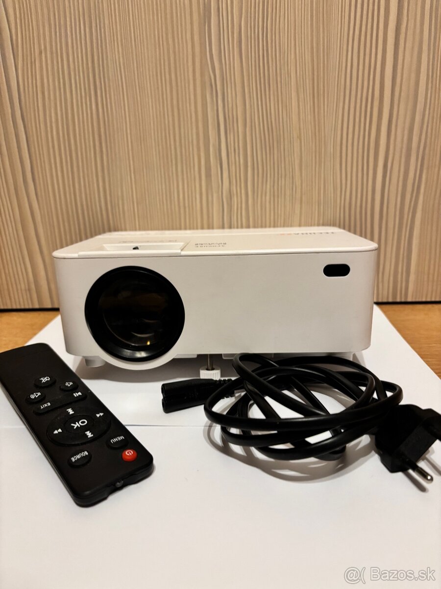 Technaxx Led Projektor s diaľkovým ovládaním