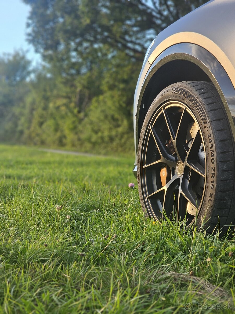 Japan Racing SL01 8x19 5x112