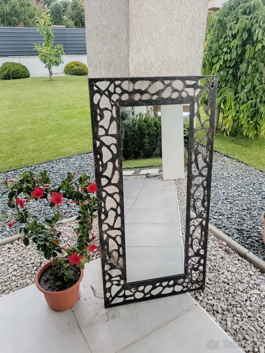 Luxusné zrkadlo