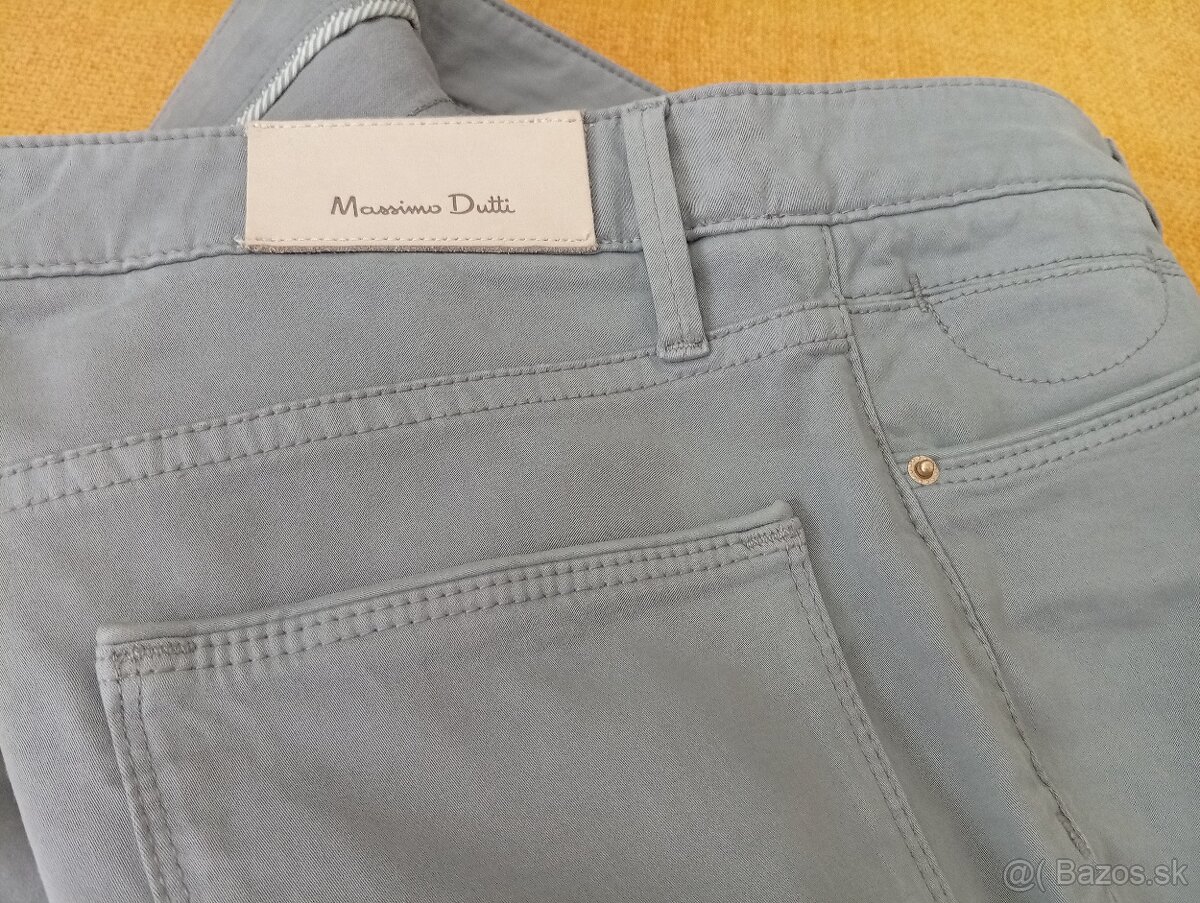 Dámske / dievčenské džínsy Massimo Dutti