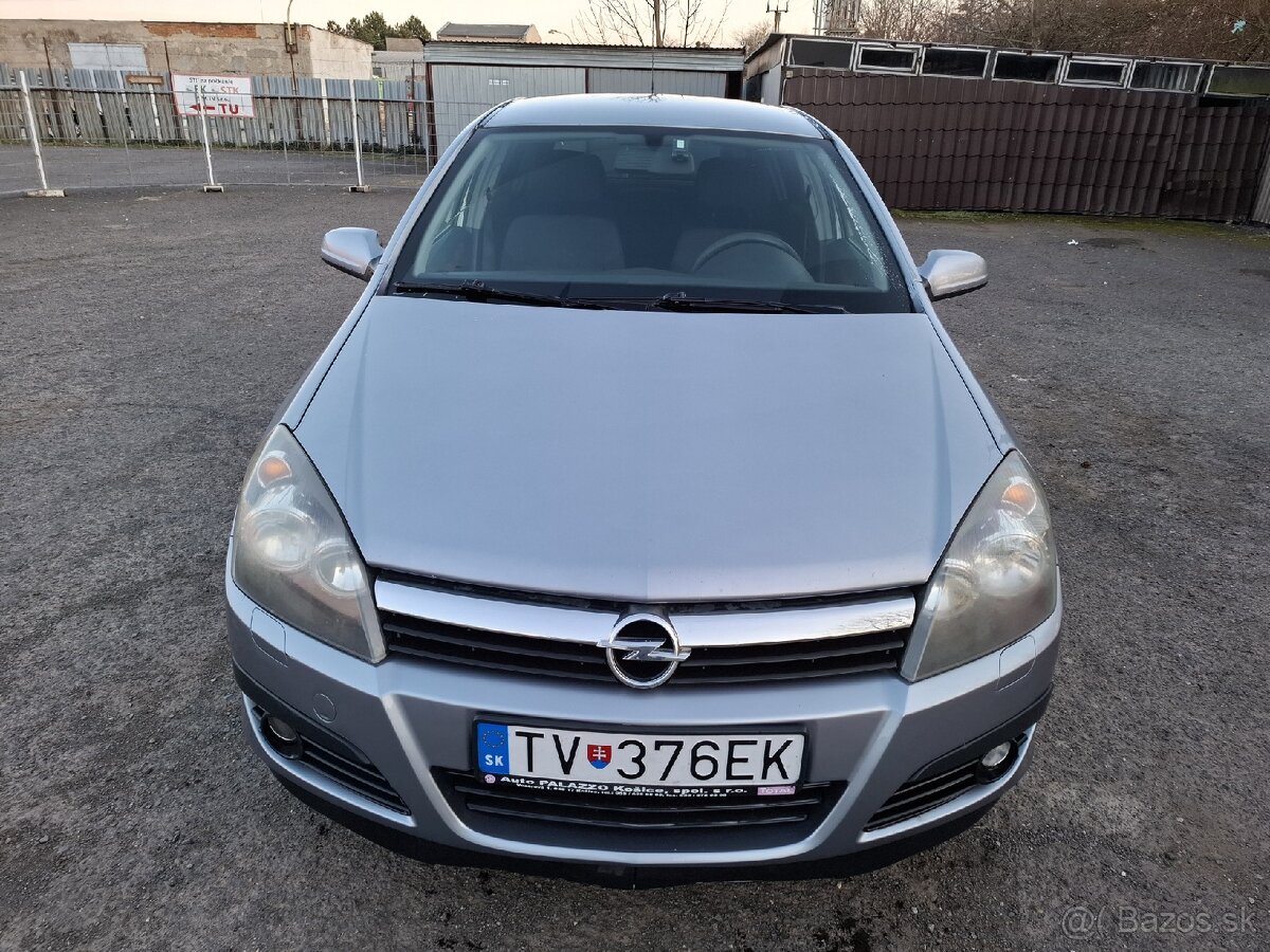 Opel Astra 1,6 77kw