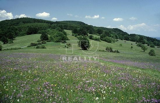 Pripravujeme do ponuky STAVEBNÝ pozemok 800m2-Nosice