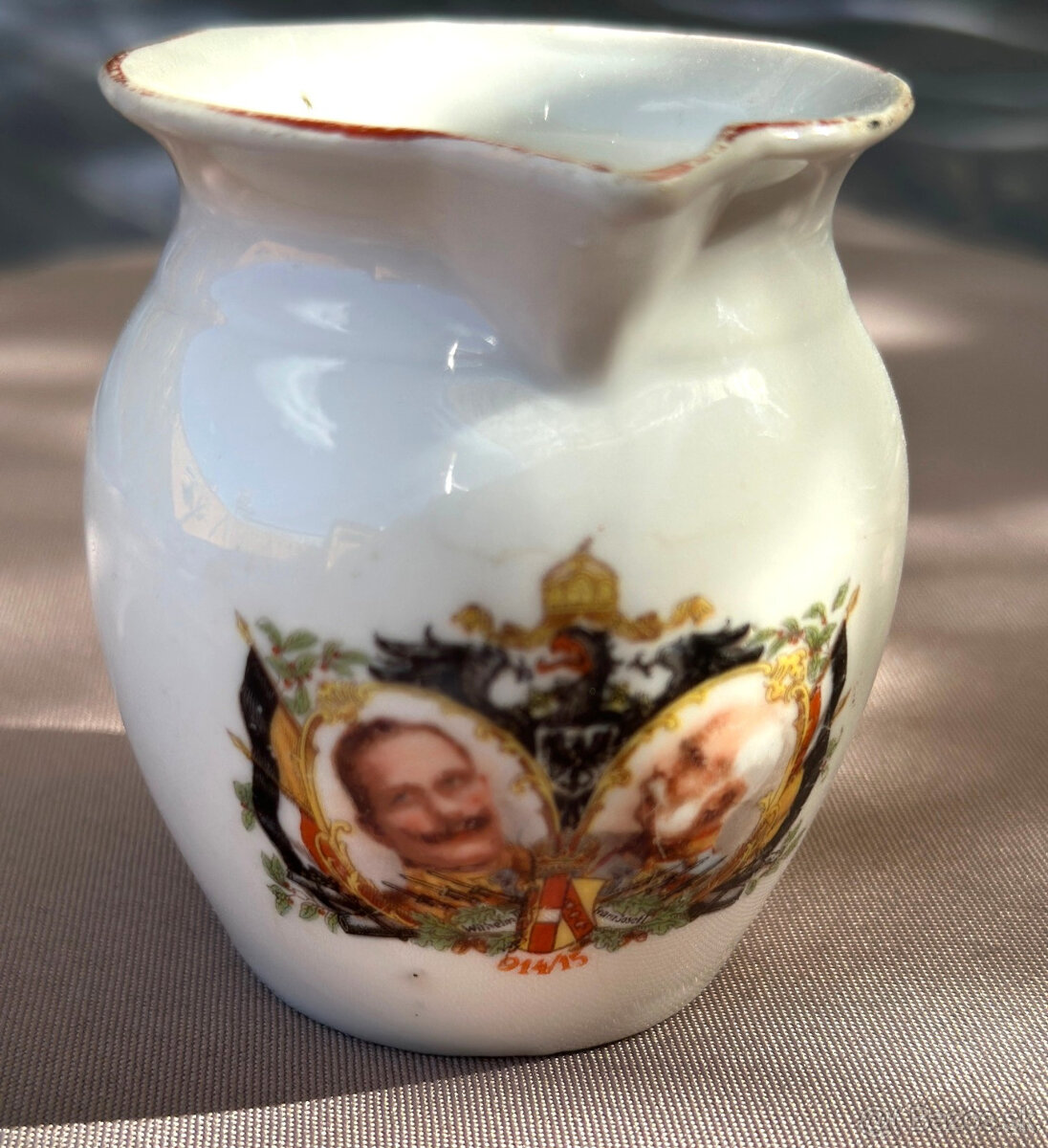 RU hrneček FJ starý porcelánový originál