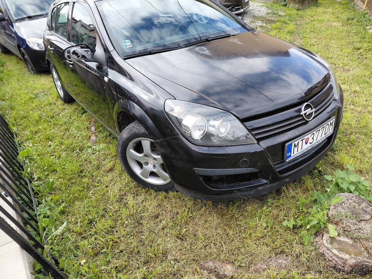OPEL ASTRA H 1.6 - ROZPREDAM