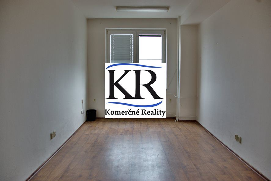 12 m2, Kancelárie na prenájom, Trenčín, Za mostami