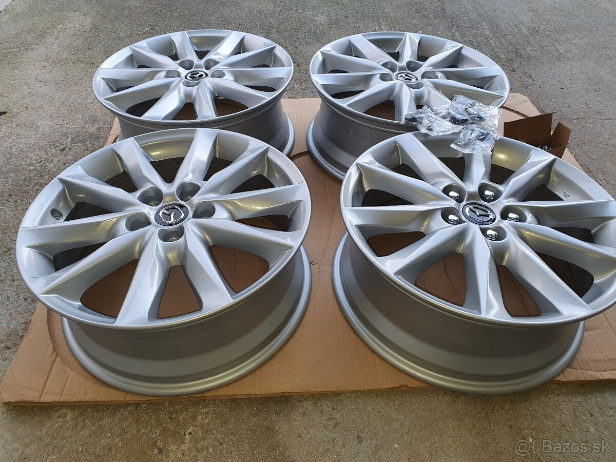 Mazda 3 cx-30 cx-3 cx-5 cx-7 kia 5x114,3 r18
