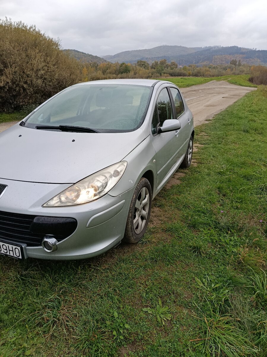 Peugeot 307