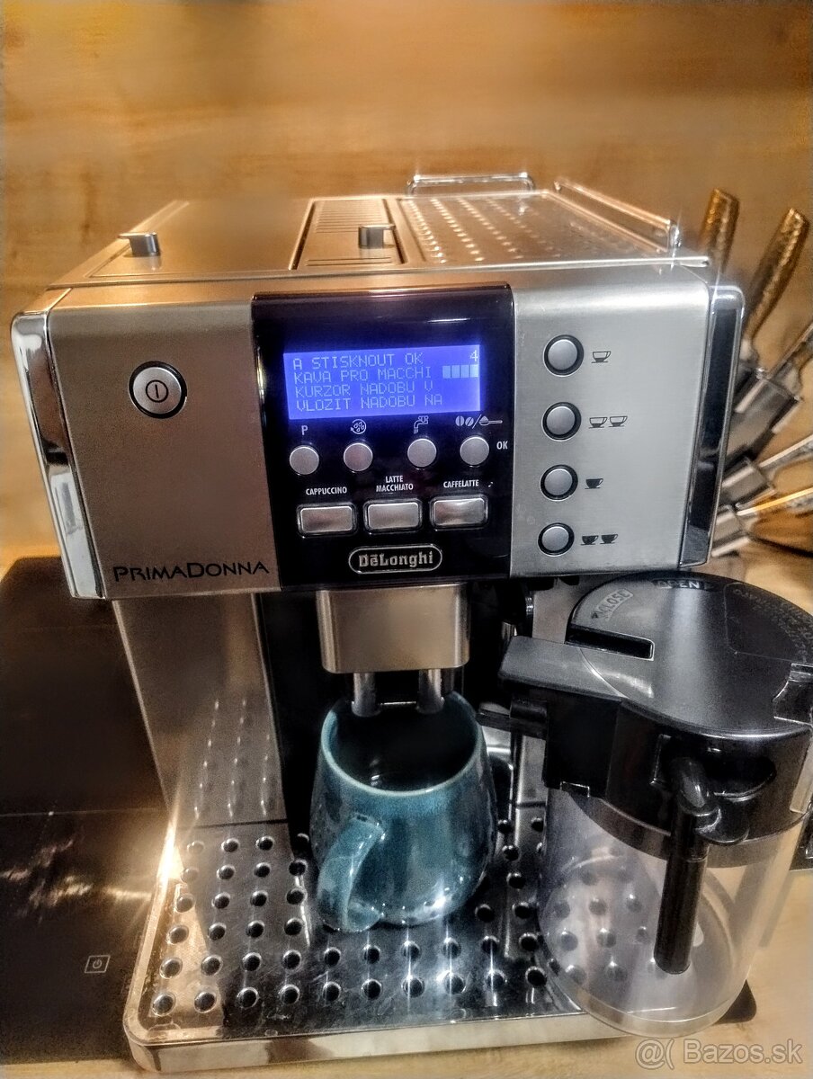 Kávovár DeLonghi prima Donna 6600