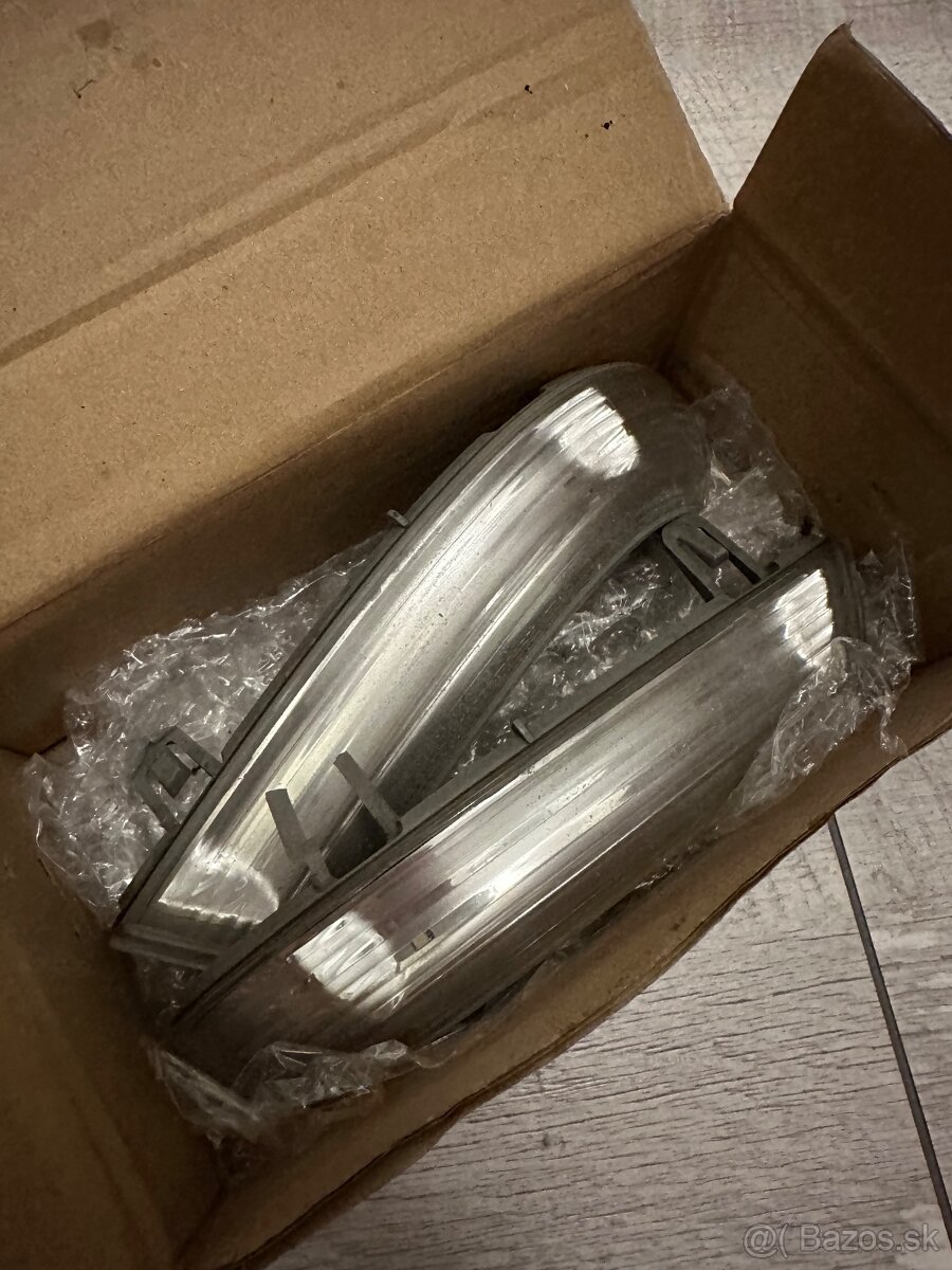 Passat B6 smerovky spatnych zrkadiel