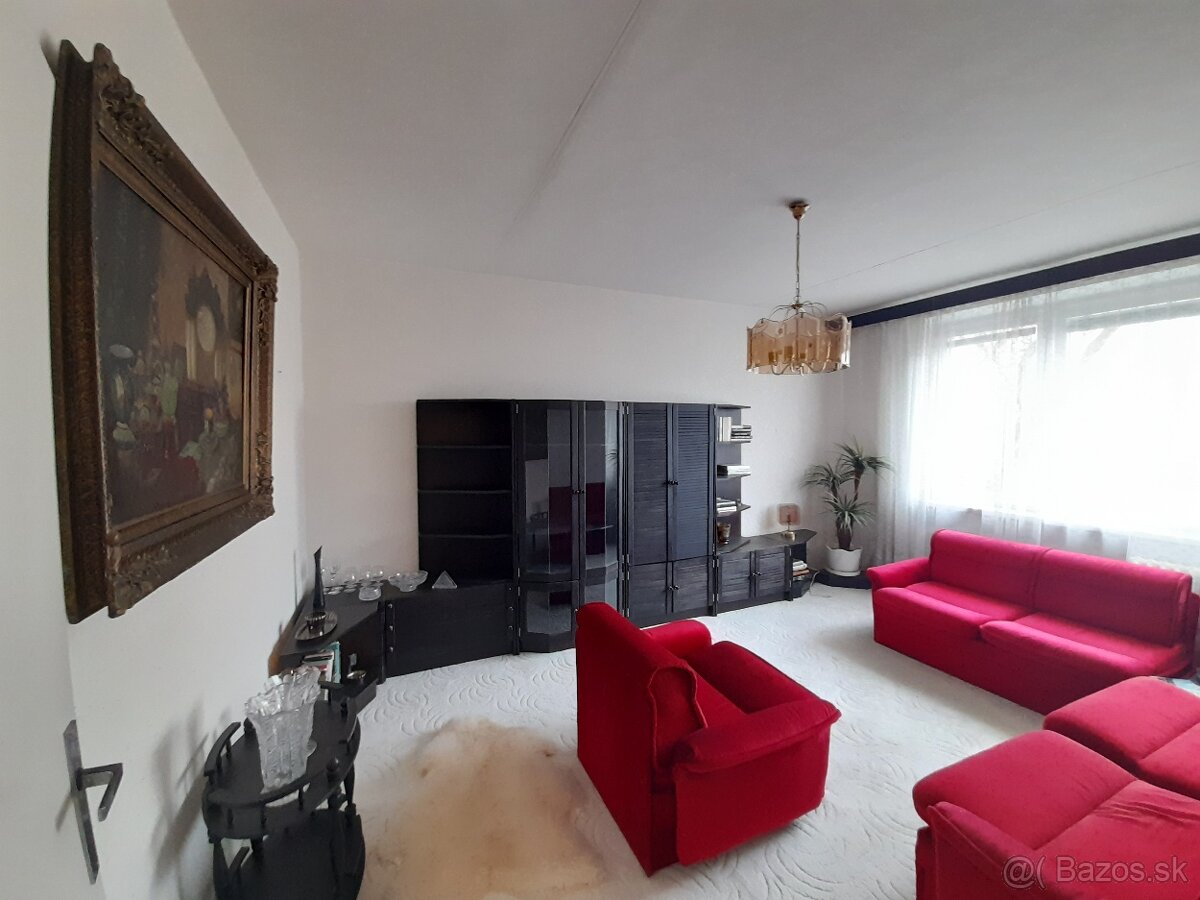 Na predaj 3 izbový byt, 67m2, sídl. Terasa, Narcisová ul.