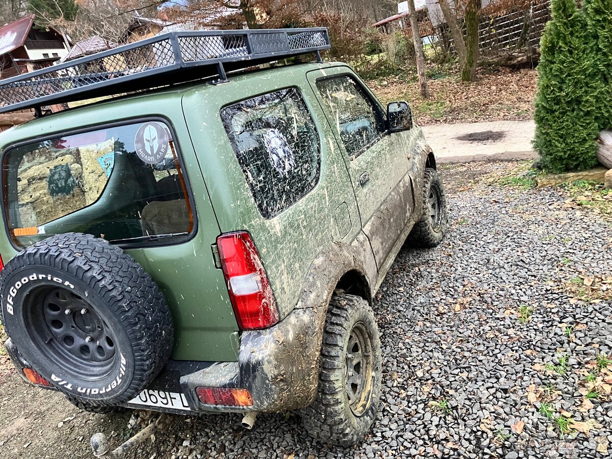 Predám miláčika Suzuki Jimny