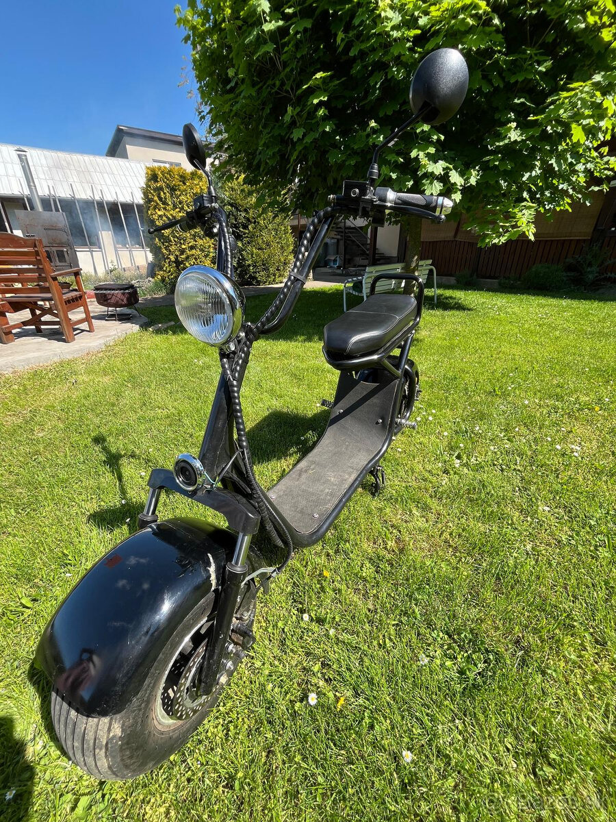 Elektricka kolobežka chopper