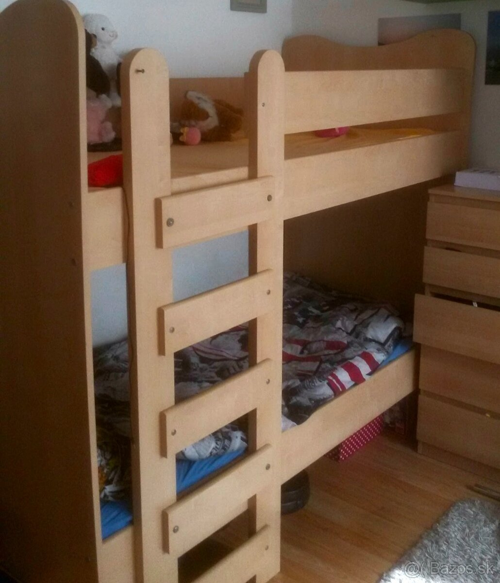 Poschodová posteľ