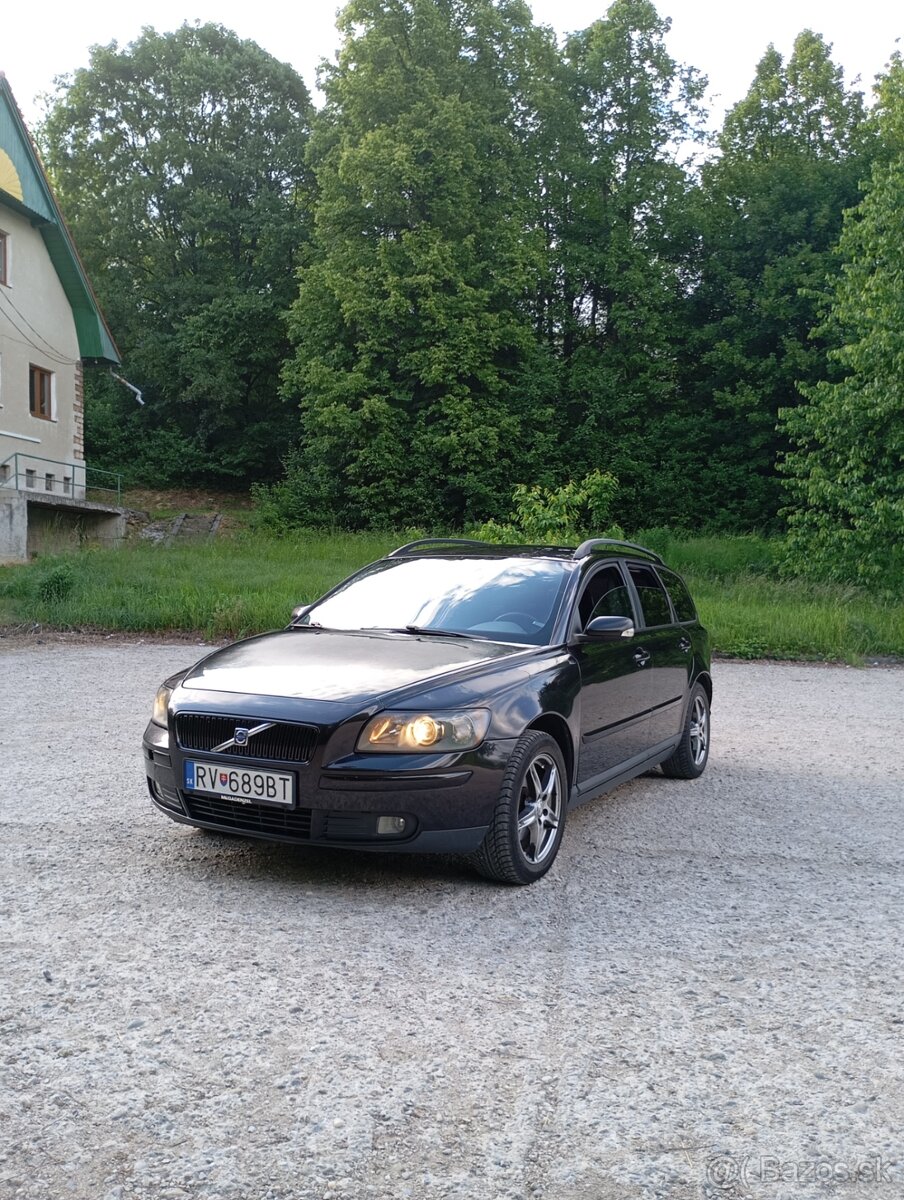 Volvo V50