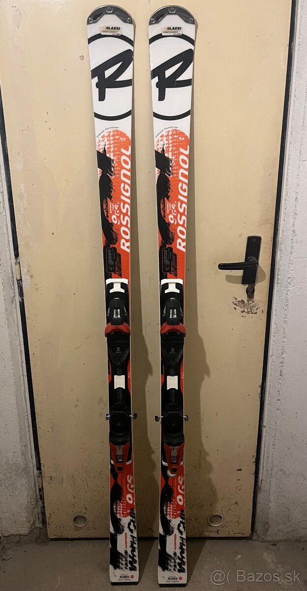 Lyže Rossignol World cup 9GS.