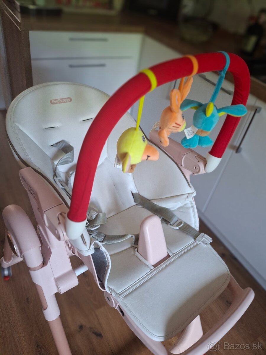 Jedálenská stolička Peg Perego