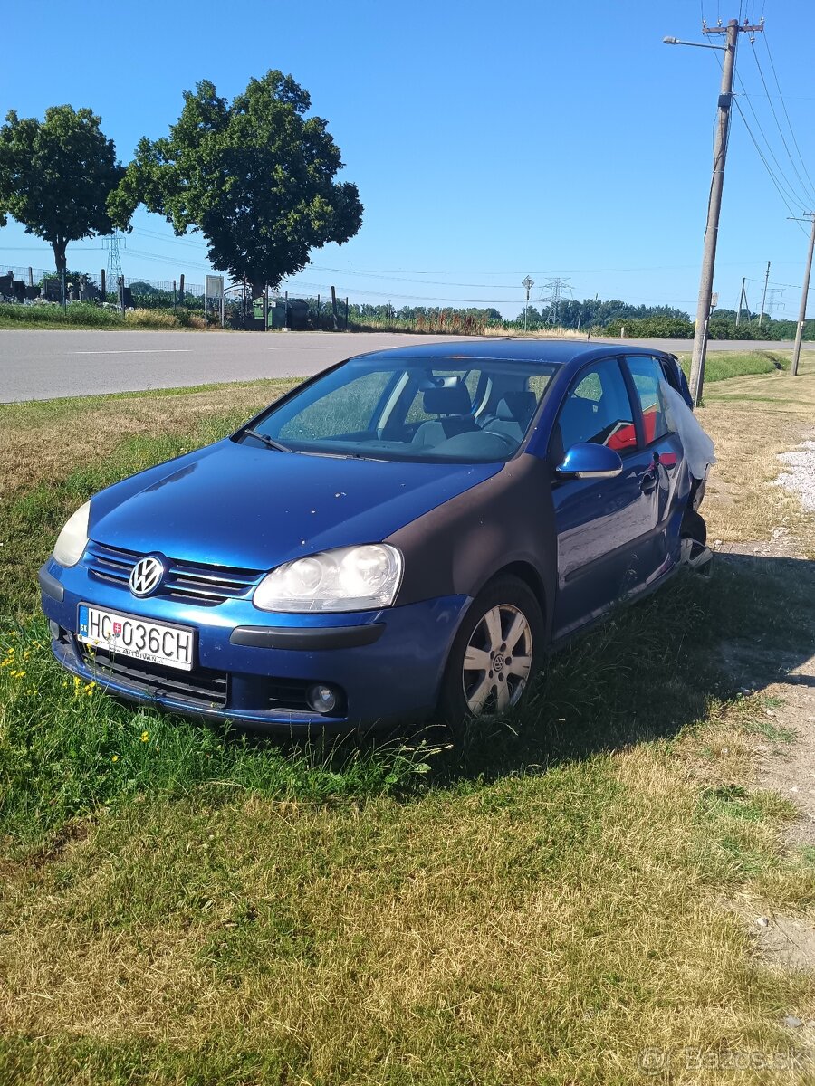 Predám VW golf 5. 2,0L ..103kw..4 motion
