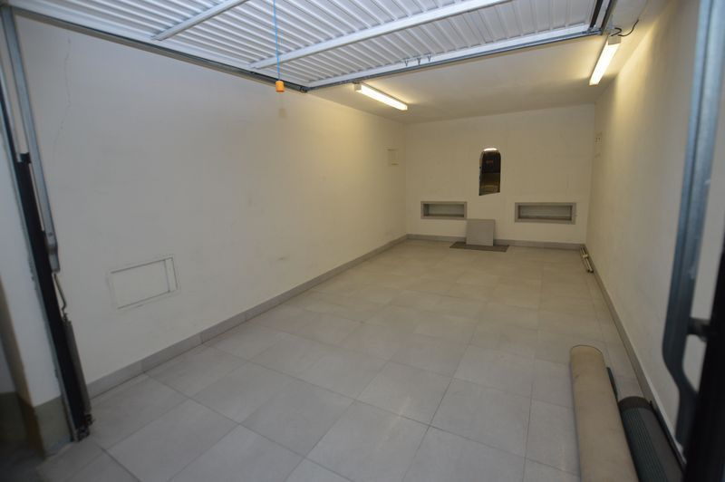 Na prenájom, garáž - samostatná, ul. Kresánkova, 16m2, v gar