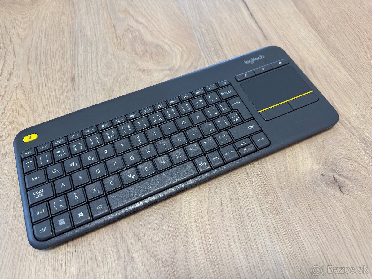 Logitech K400 Plus – bezdrôtová klávesnica s touchpadom