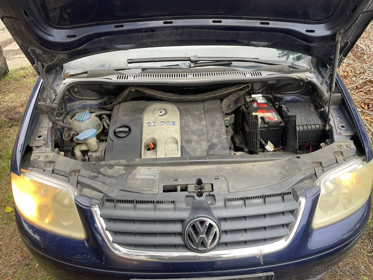 Volkswagen Touran 2004r.v.