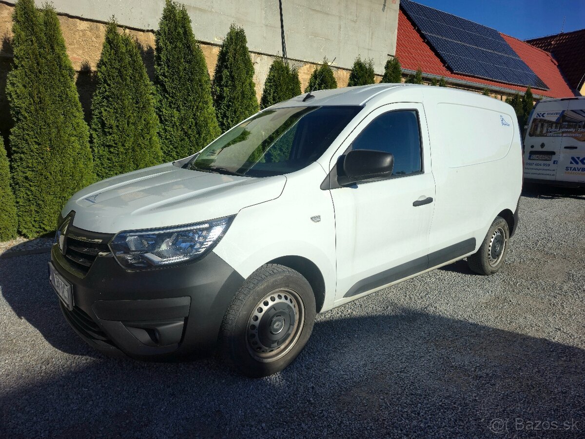 Renault Express 1.3 benzín 2021 TOP