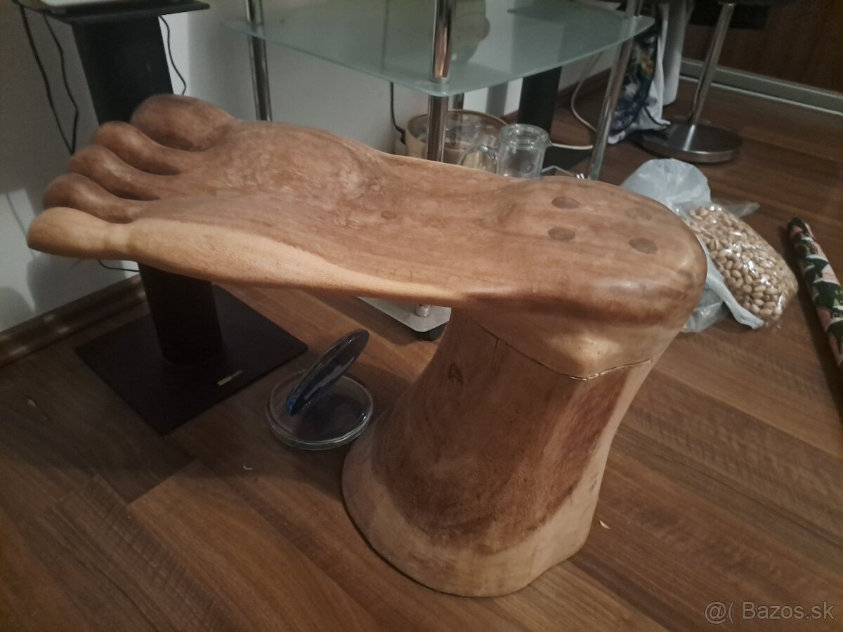 Drevene umelecke dielo