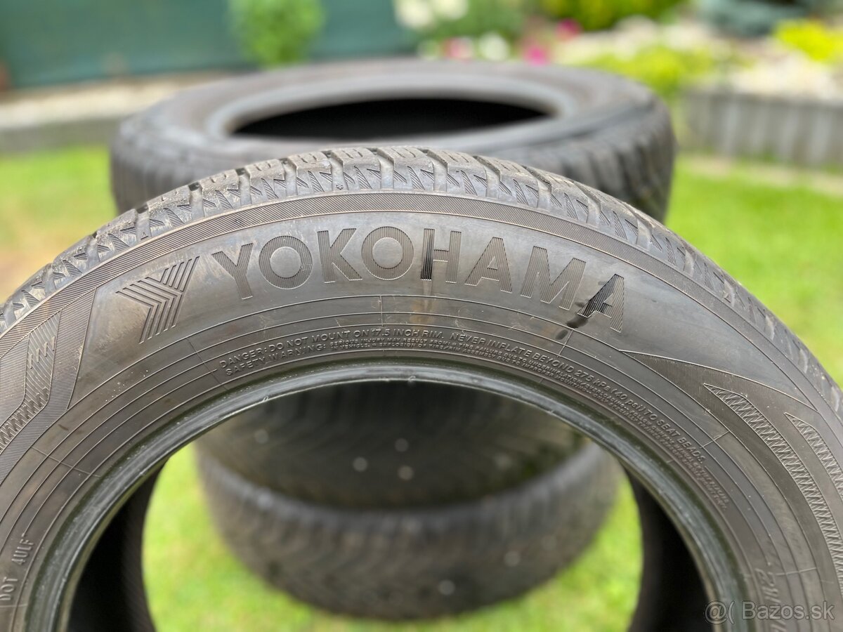 Pneumatiky Yokohama BluEarth Winter V906 – 215/65 R17 99V