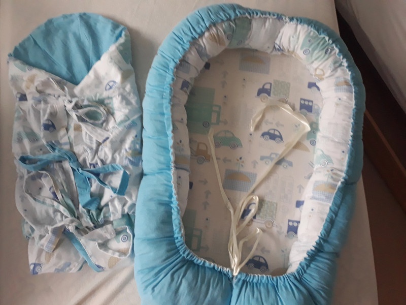 Hniezdo a zavinovačka