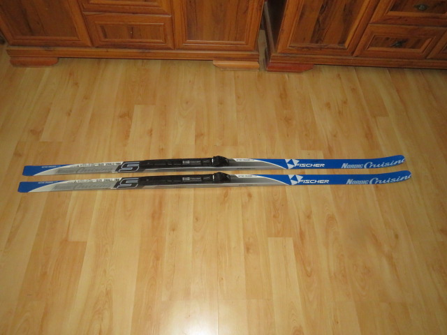 Predam bezky Fischer,164 cm,SNS,supiny