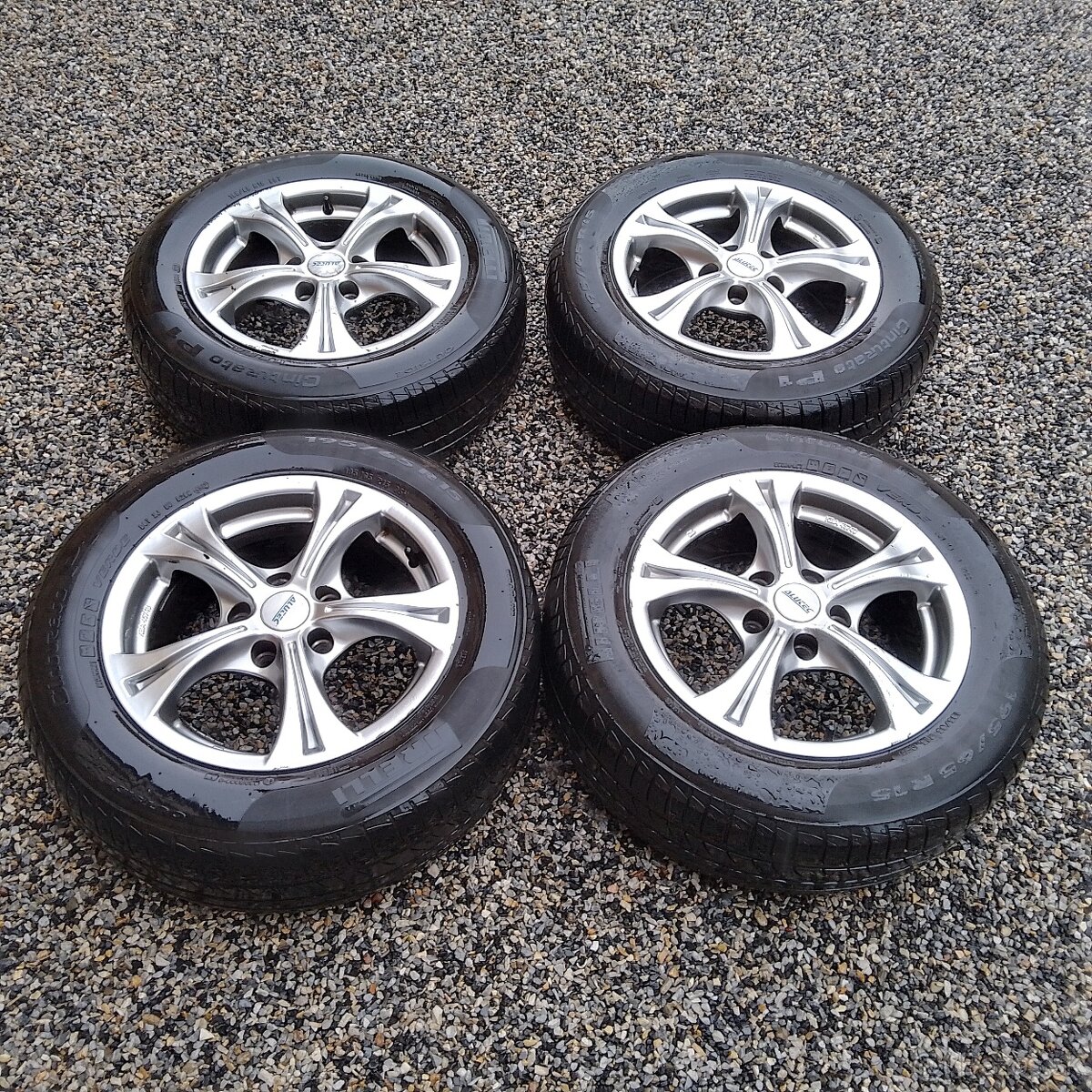 5x112 R15 Elektróny