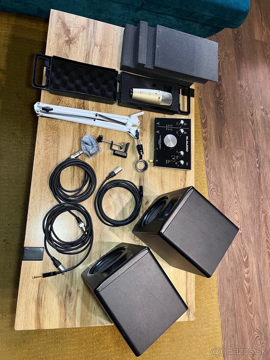 M-Audio BX5-D3, M-Audio M-Track 2x2M, Behringer C-3