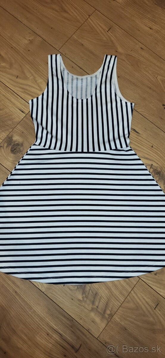 Pasikave saty 8-10r. - 134 H&M