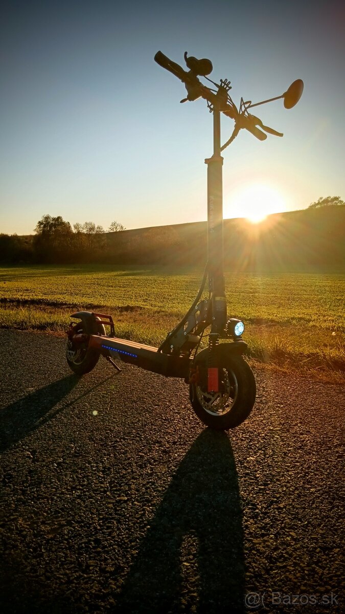 Predám kolobežku kugoo kirin m4