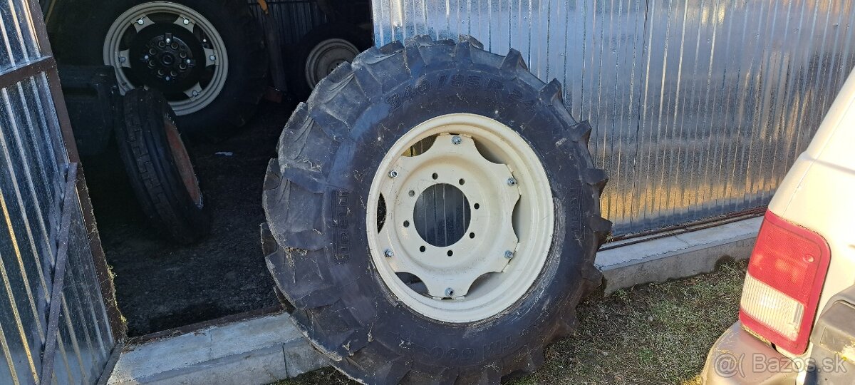 PIRELLI 340-24