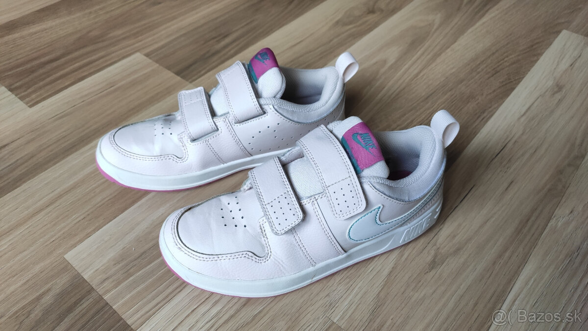 Dievčenské tenisky Nike veľ.33.5