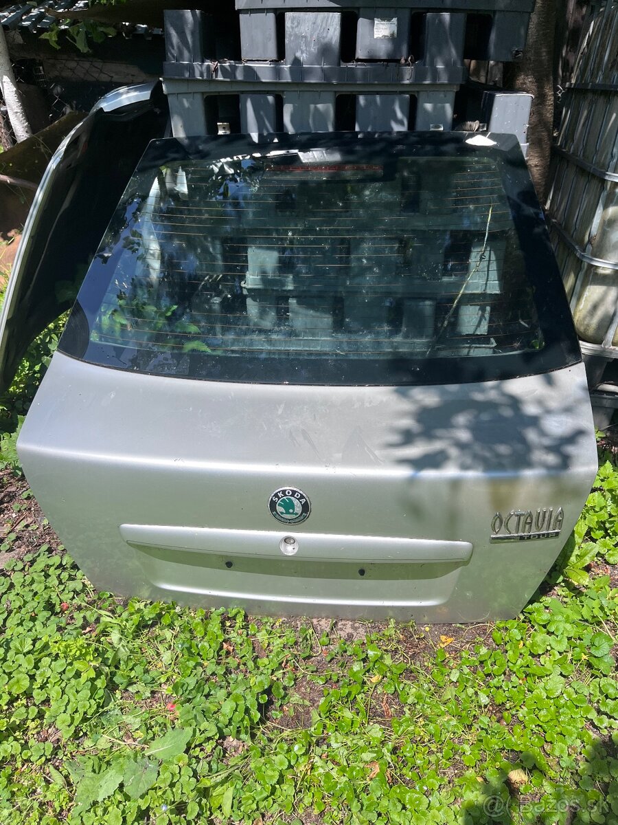 5-te dvere Octavia 1 komplet