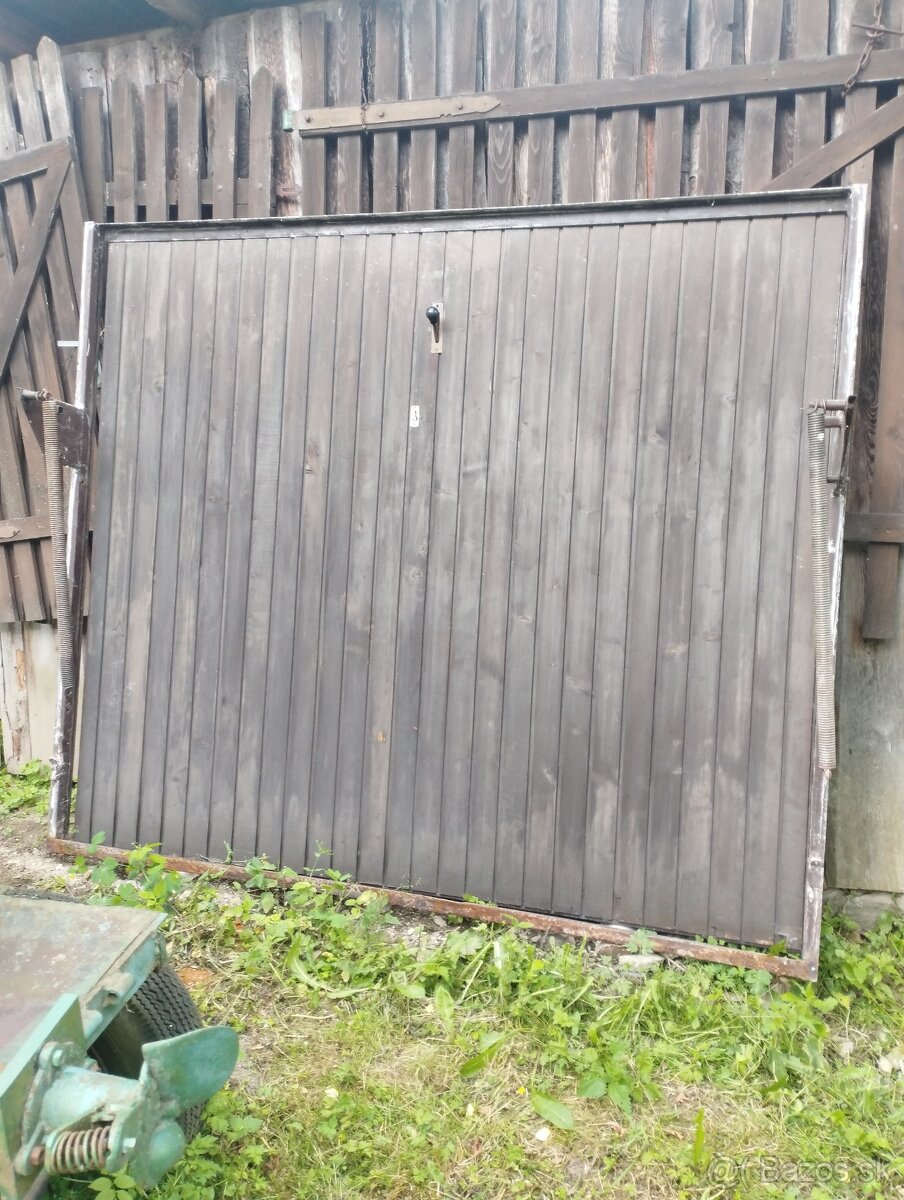 Garážová brána